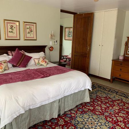 Mountain Rose Guesthouse Луіс-Трічард Екстер'єр фото